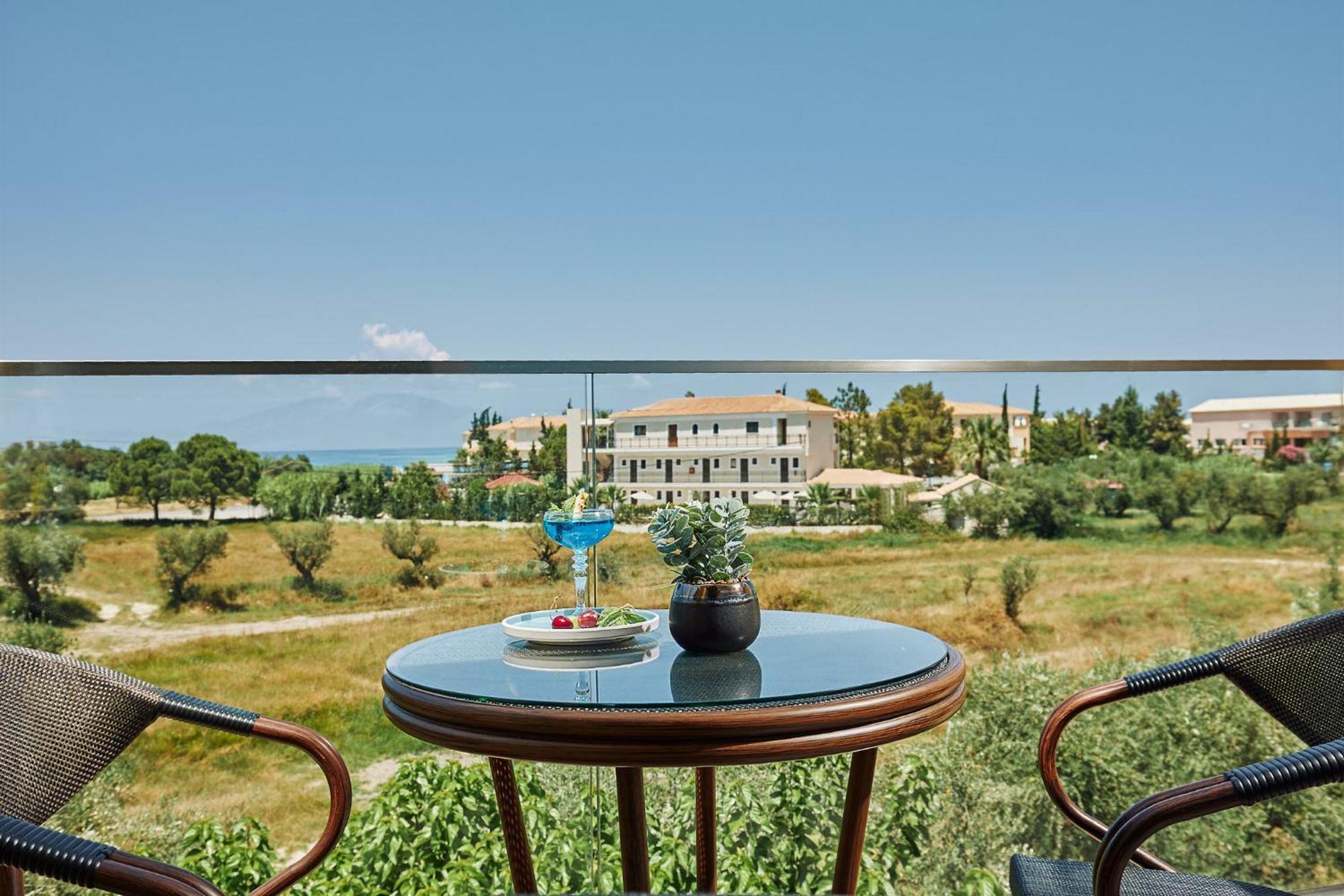 Letsos Hotel 알리카나스 외부 사진